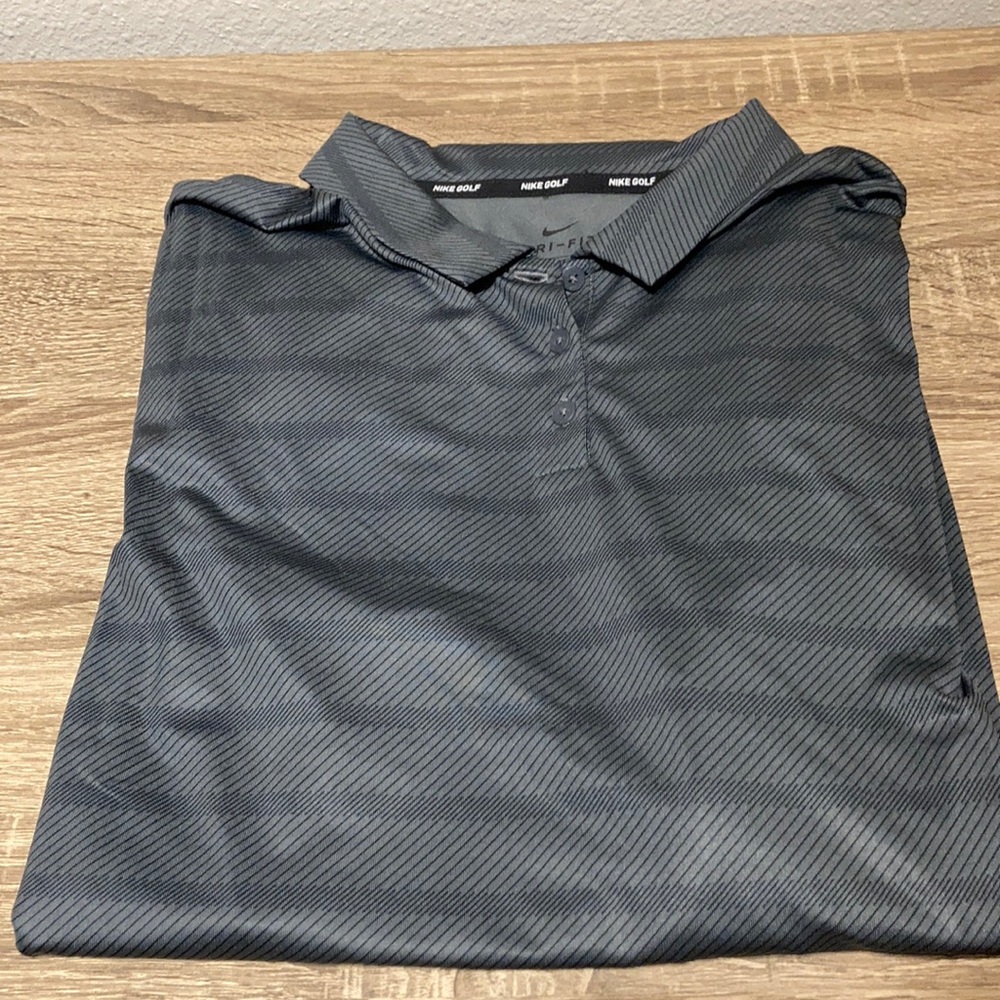 Women’s Nike Golf Tee T-Shirt New NWT Size XXL